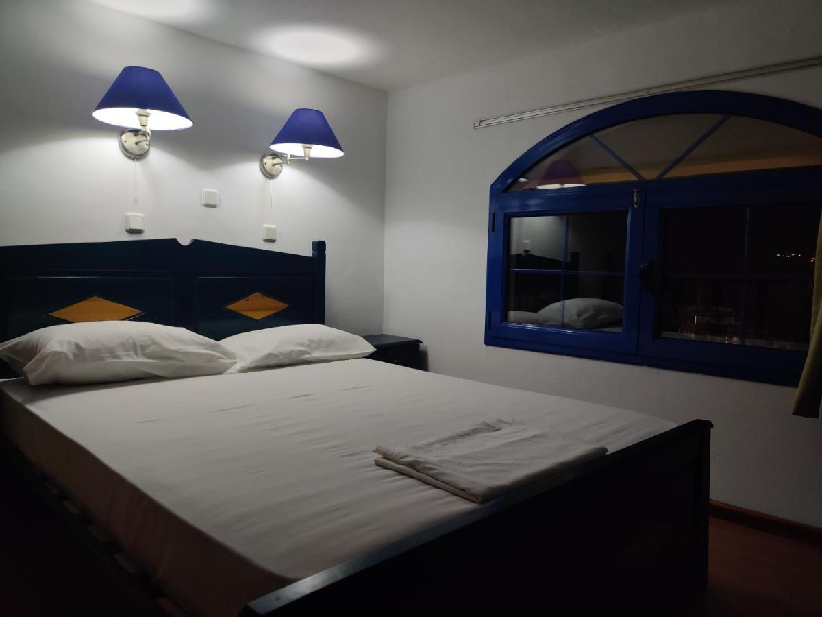Blue Sky Aparts Livadia  외부 사진