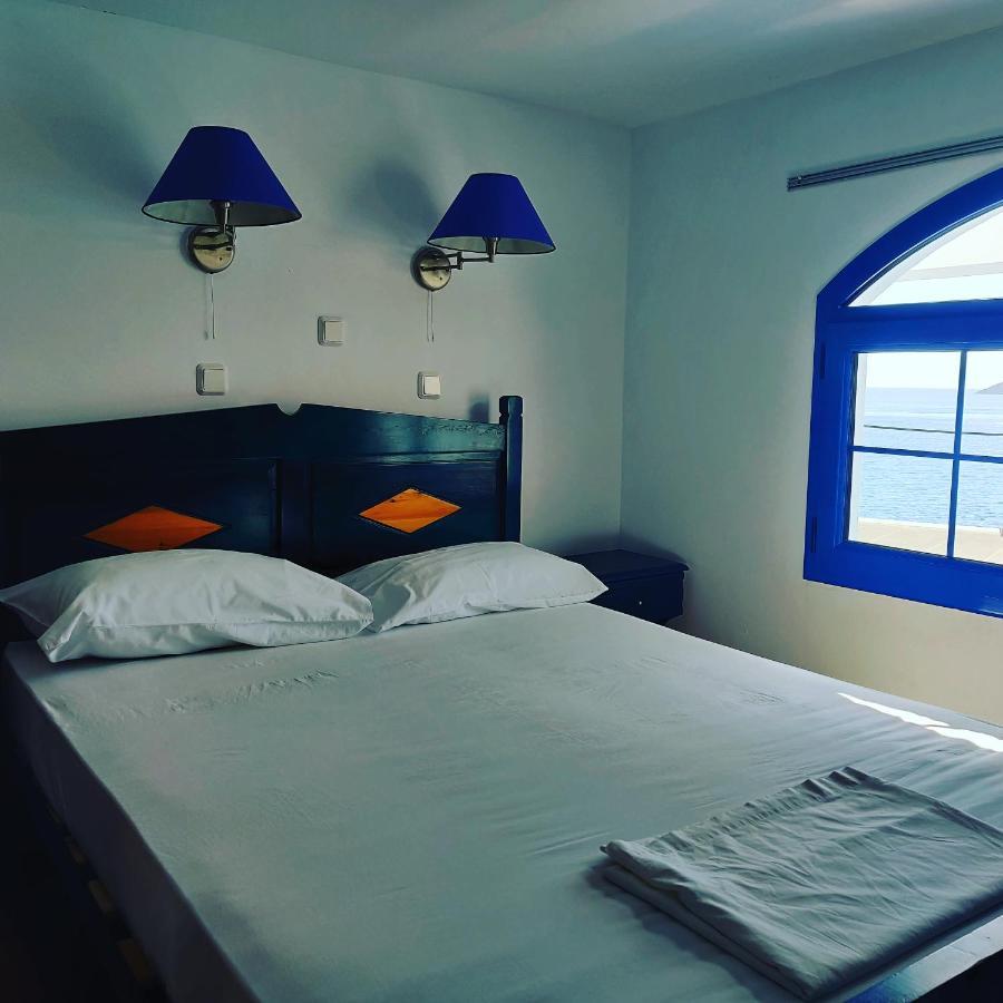 Blue Sky Aparts Livadia  외부 사진