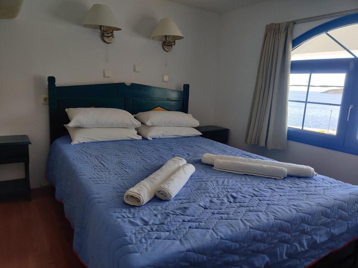 Blue Sky Aparts Livadia  외부 사진