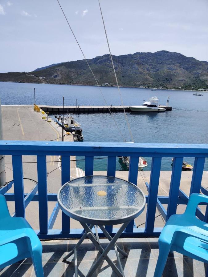 Blue Sky Aparts Livadia  외부 사진